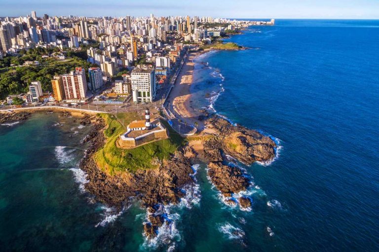 Como a Terceirização do Administrativo Pode Ajudar sua Empresa em Salvador