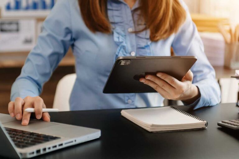 Como a Terceirização de Secretariado Virtual Reduz Custos Empresariais