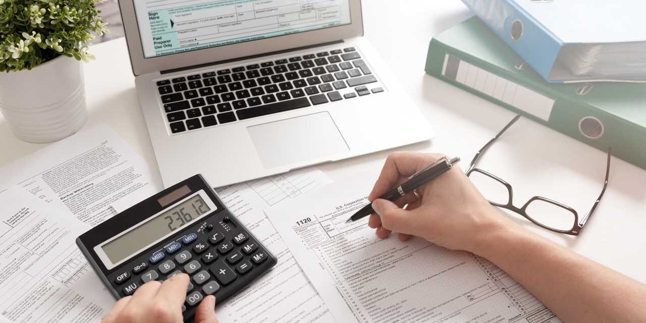 Contabilidade para Pequenas Empresas A Importância do Controle Profissional Contabilidade para Pequenas Empresas: A Importância do Controle Profissional